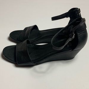 Eileen Fisher Black Small Wedge Sandal Size 7.5 Ankle Strap